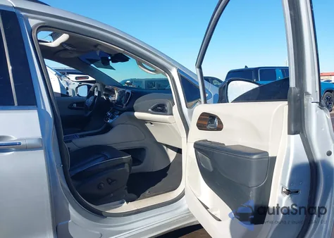 2023 Chrysler Pacifica Limited z USA, uszkodzony, nr VIN 2C4RC1GGXPR539149